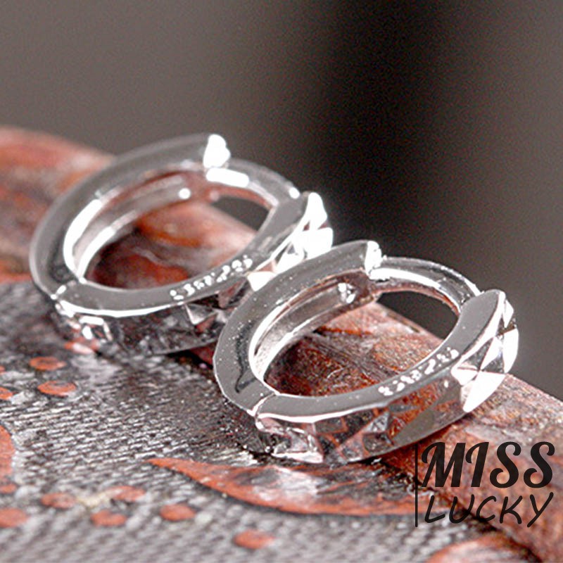 Khuyên tai nữ trang dáng dài tạo hình độc đáo