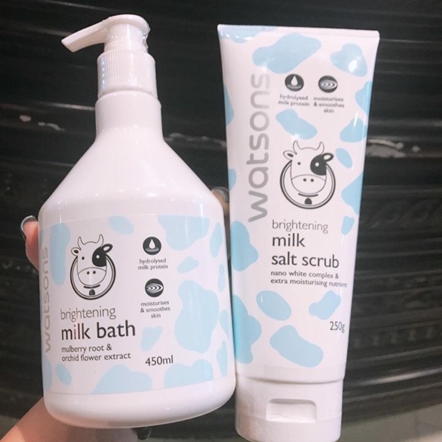 Muối tẩy da chết body và sữa tắm trắng da
