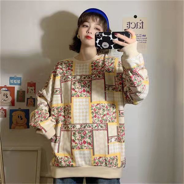 Áo khoác sweater dáng rộng in họa tiết graffiti kiểu Nhật Hàn thời trang thu đông 2021 cho nữ | BigBuy360 - bigbuy360.vn