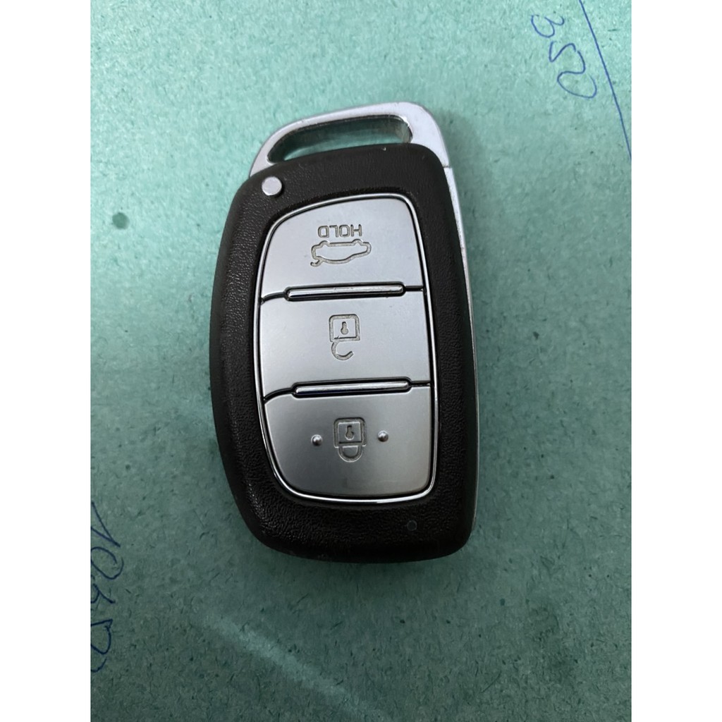 Bao Da Chìa Khoá Huyndai Grand i10, Tucson, Elantra 2020 SmartKey - Da Thật 100% - May Thủ Công