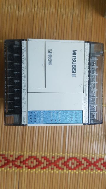 Plc Mitsubishi FX1S-20MR-001