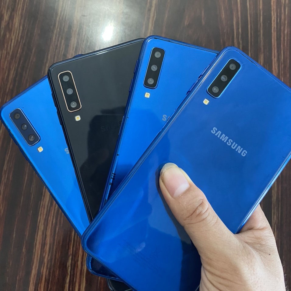 Điện thoại samsung A750 ram 4/64 keng