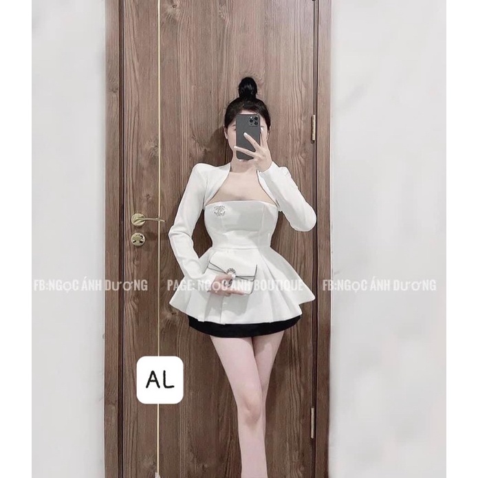 Áo cổ vuông dáng peplum 2 màu điệu đà