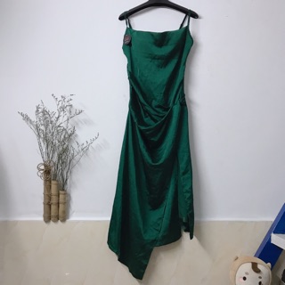 Đầm body phi lụa