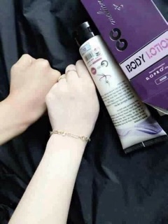 KEM DƯỠNG TRẮNG BODY LOTION