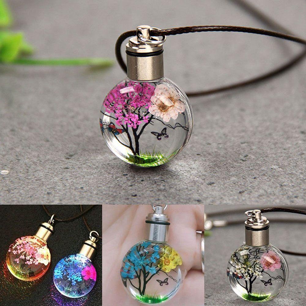 AROMA Vòng cổ Mặt Bướm Phát Quang
