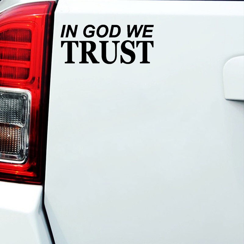 Đề can vinyl In God We Trust độc đáo trang trí cửa sổ xe hơi kích cỡ 15cmx6.3cm