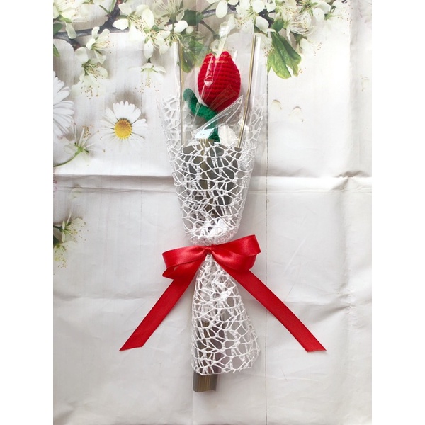 Hoa len tulip handmade