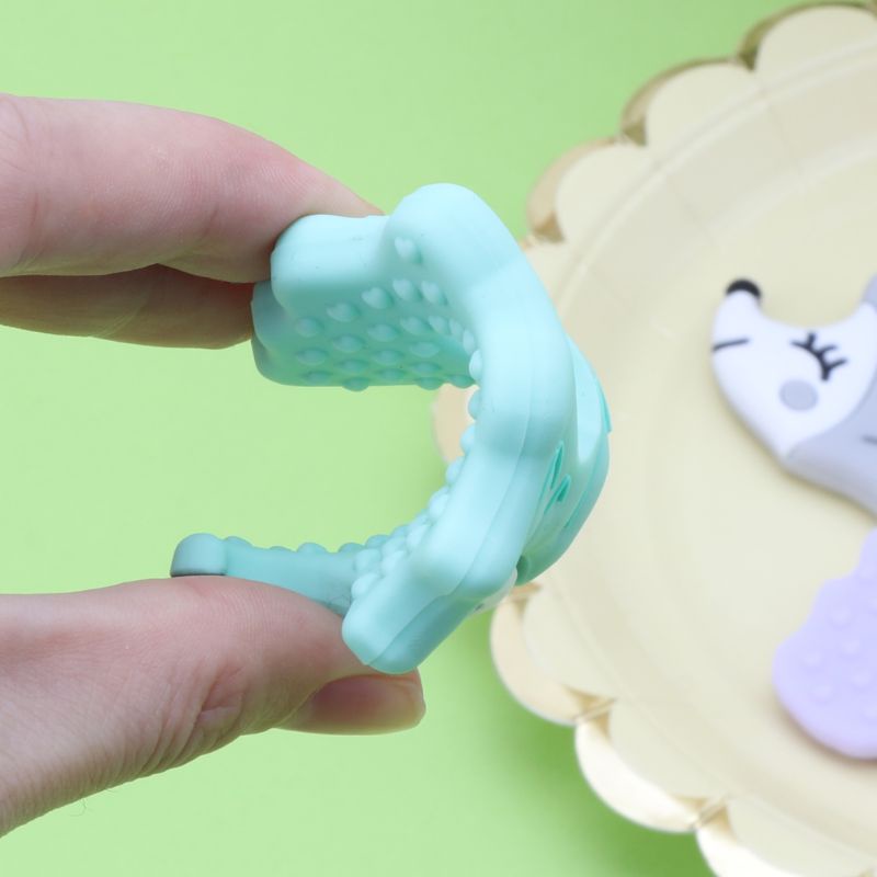 Đồ Chơi Gặm Nướu Hình Nhím Bằng Silicone Không BPA Dành Cho Trẻ Em