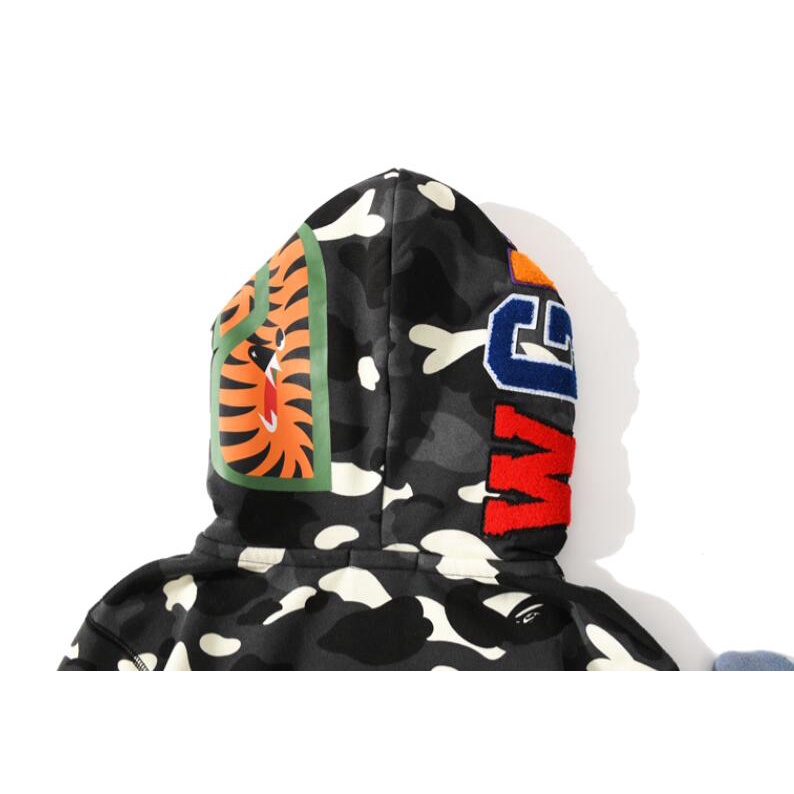 Áo khoác Bape có mũ trùm đầu chất Cotton hoạ tiết in thời trang