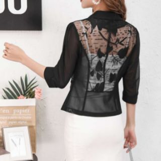 Áo vest kiểu ren