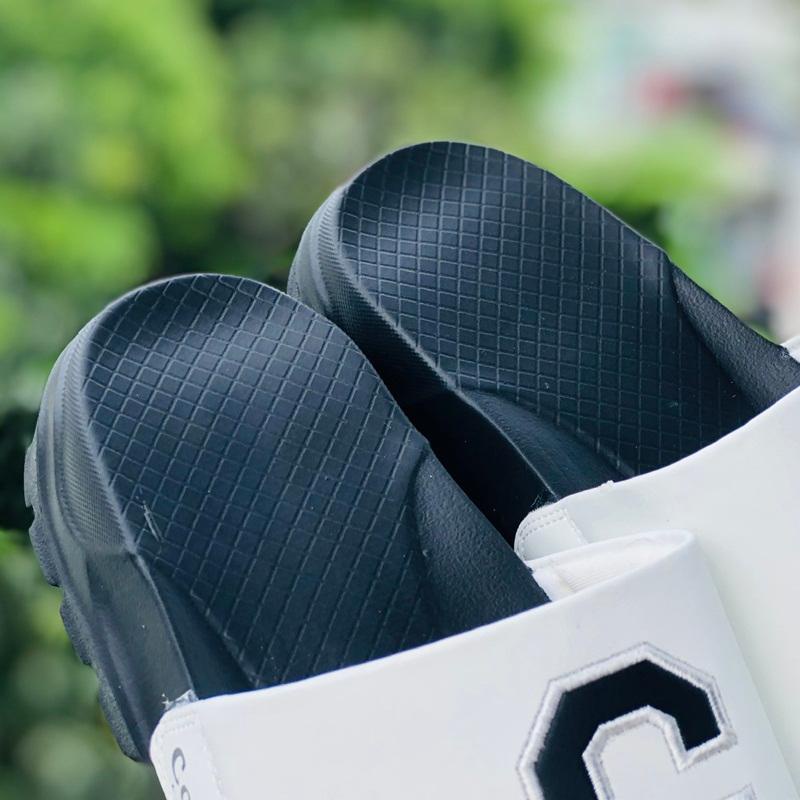Dép 𝐂𝐎𝐕𝐄𝐑𝐍𝐀𝐓 ❤️FREESHIP + HỘP❤️ dép thể thao quai ngang nam nữ Covernat đế độn 4cm có tem mác C đen quai trắng