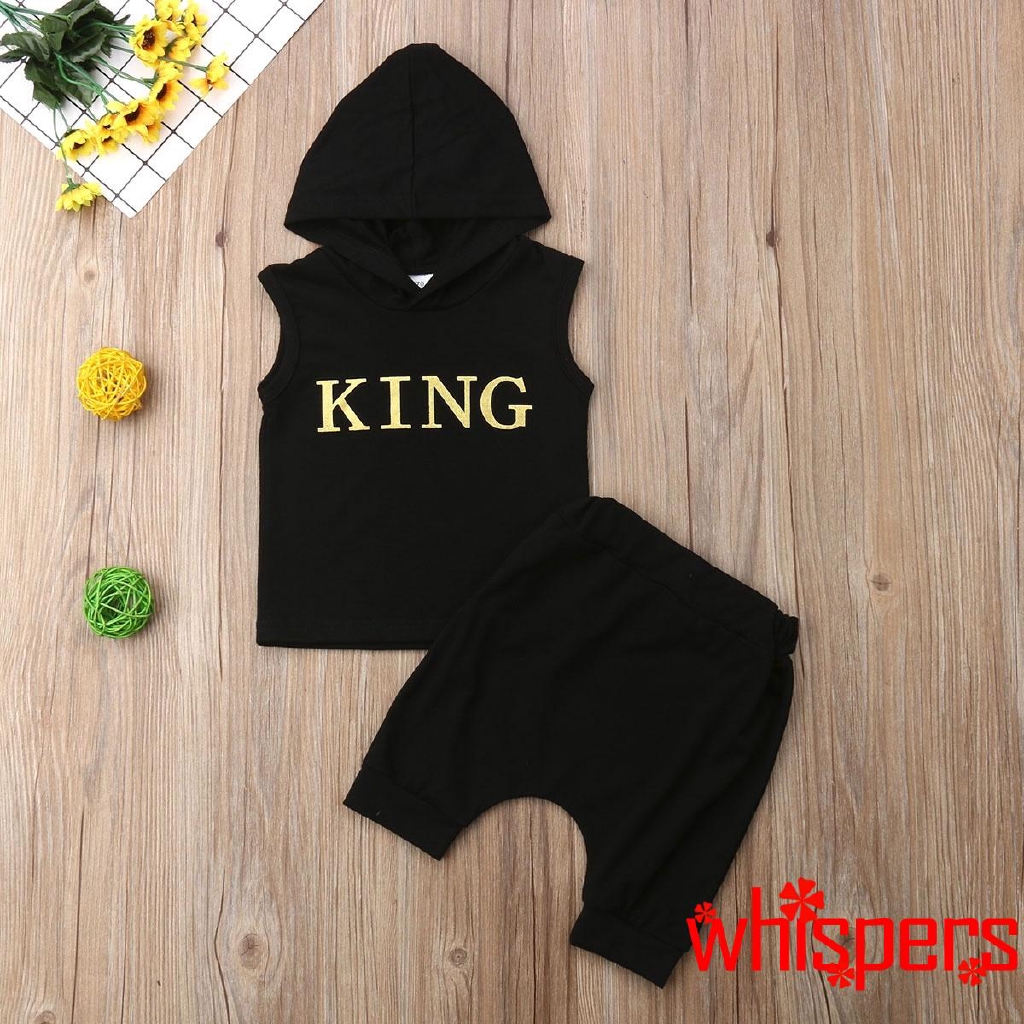 Set áo cộc tay có nón in chữ và quần lưng thun dễ thương dành cho bé trai