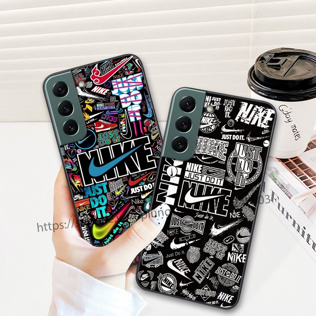 Ốp lưng Samsung S22 / S22 Plus / S22 Ultra / S22+ in hình thương hiệu thời trang đa sắc cá tính.