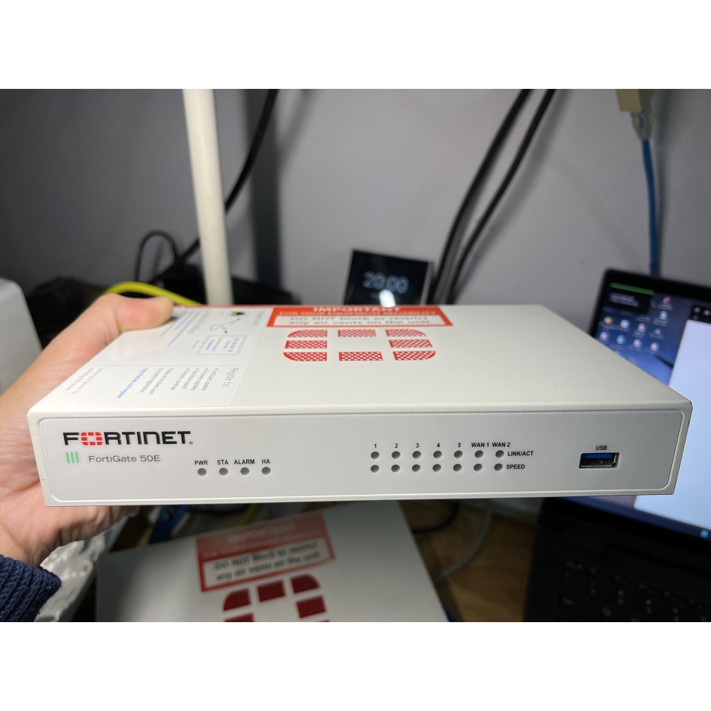 Fortinet FortiGate 50E: firewall, router cân bằng tải, SD-wan, RAM 2GB