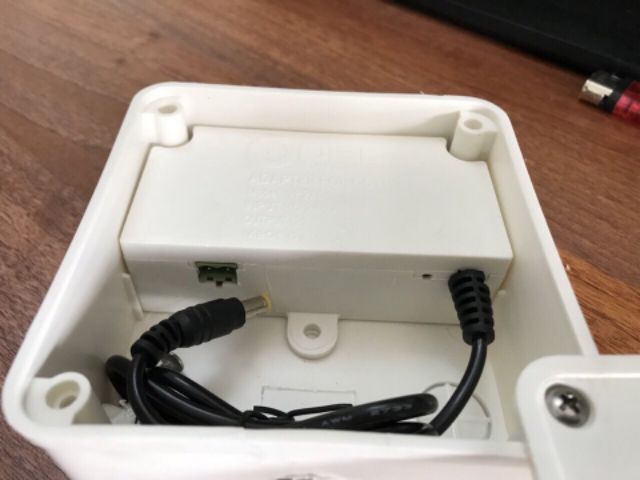 Nguồn liền hộp 12v2a