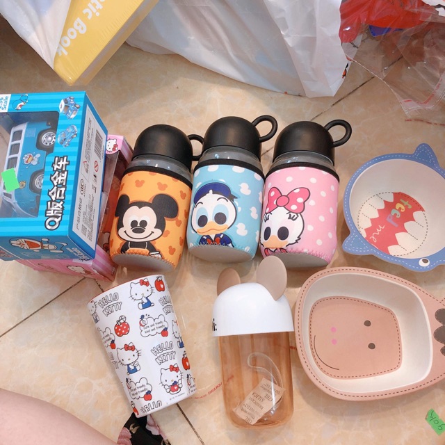 Dụng cụ ăn uống cho bé