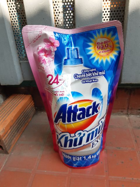 Nước giặt Attack 1.4kg Anh Đào