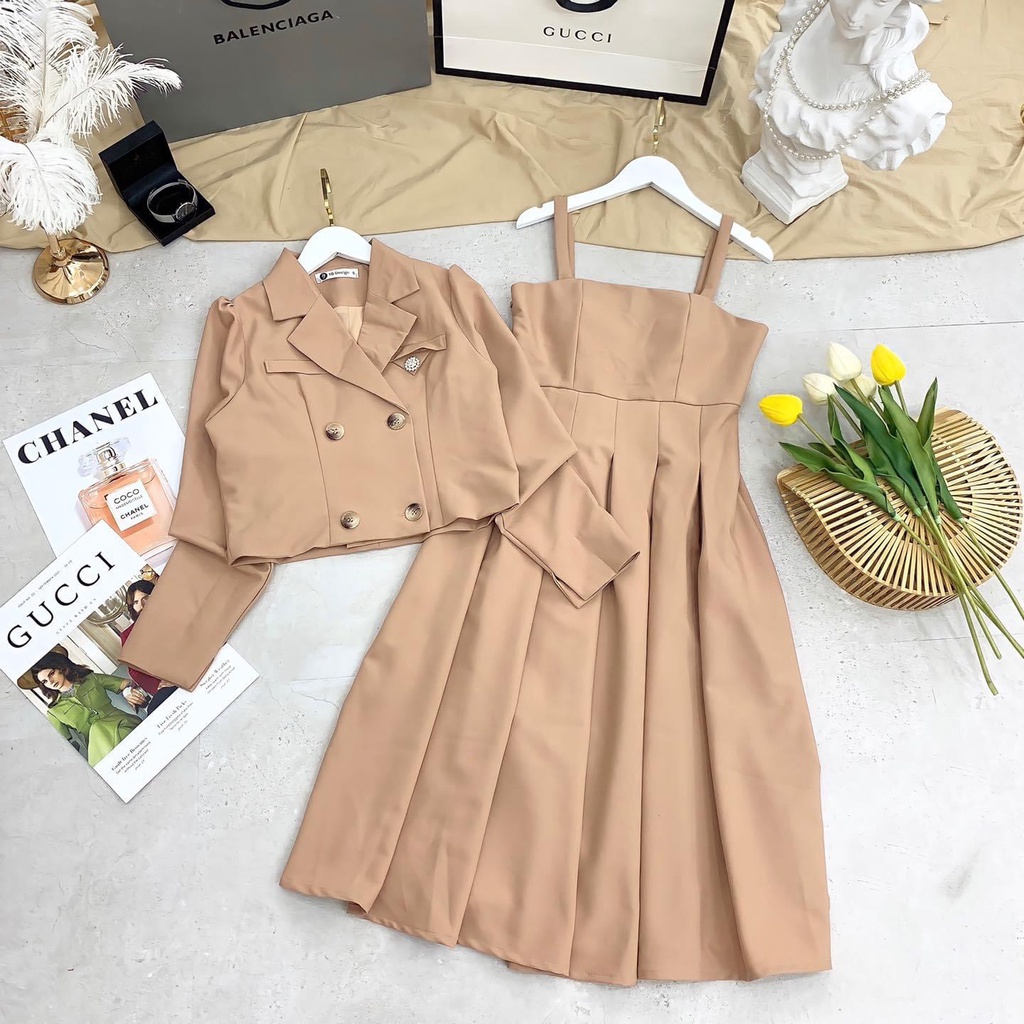 Set váy 2 dây xếp ly + áo blazer croptop