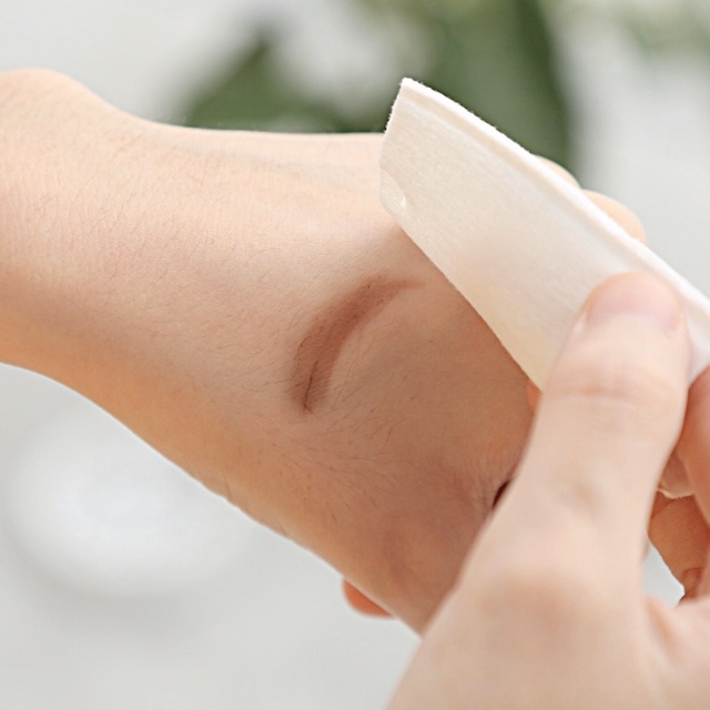 Bông tẩy trang 222 miếng, dùng mấy tháng mới hết ý!