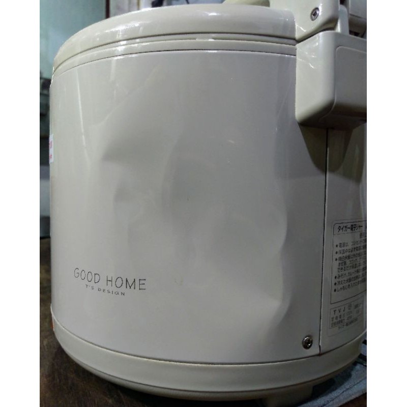 Hàng trưng bày - Sale off nồi ủ + hâm điện Tiger 1 lit 8  Made in Japan.