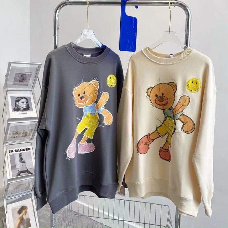 Áo Sweater Dài Tay Hình Gấu Ngộ Nghĩnh UNISEX Dành Cho Nam & Nữ- Áo Nỉ Form Rộng | BigBuy360 - bigbuy360.vn
