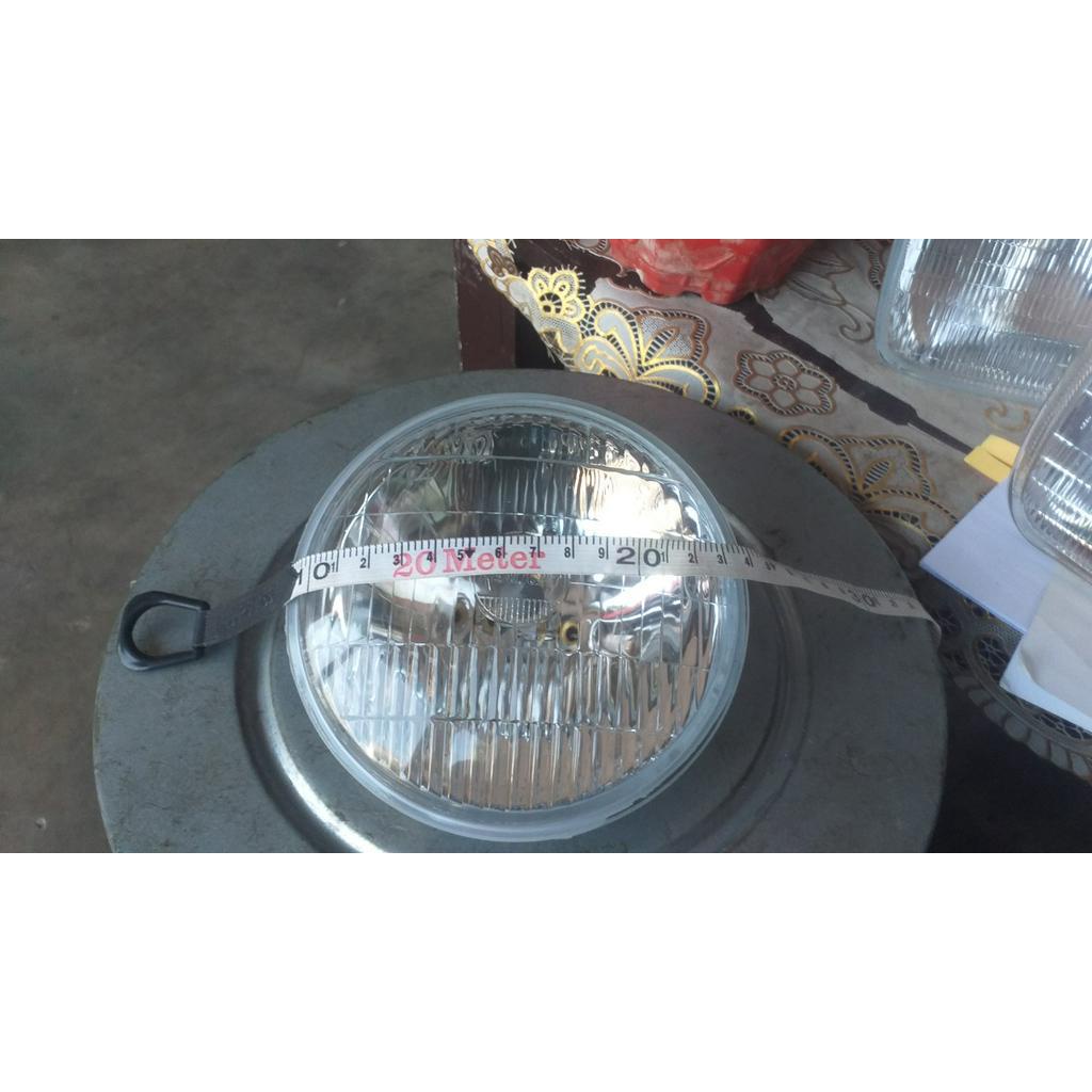 Đèn gầm tròn , mặt thủy tinh kẻ, 5 inch tròn, 12V, 24V. Kích thước Đường kính 16cm, dùng cho xe độ chế, xe cuốc