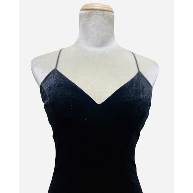 Đầm Guess chất nhung dư xịn siêu đẹp sexy