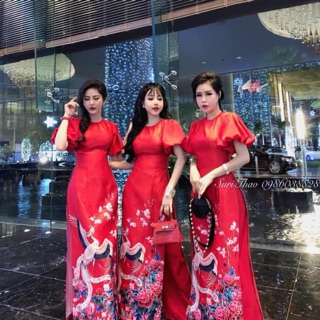 Áo dài gấm