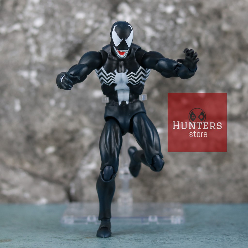 Mô hình Venom Mafex The Amazing Spider Man Comic Ver