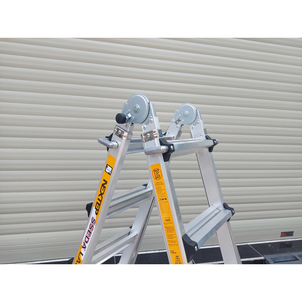 Thang nhôm rút đa năng Hyundai LS-44