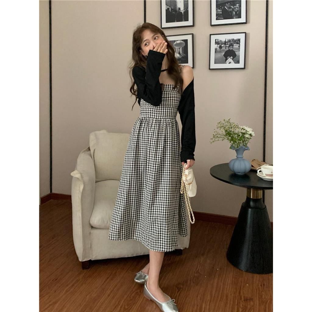 61538 Đầm Hai Dây Không Tay Kẻ Sọc