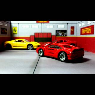 64 Scale Ferrari Garage Diorama Papercraft