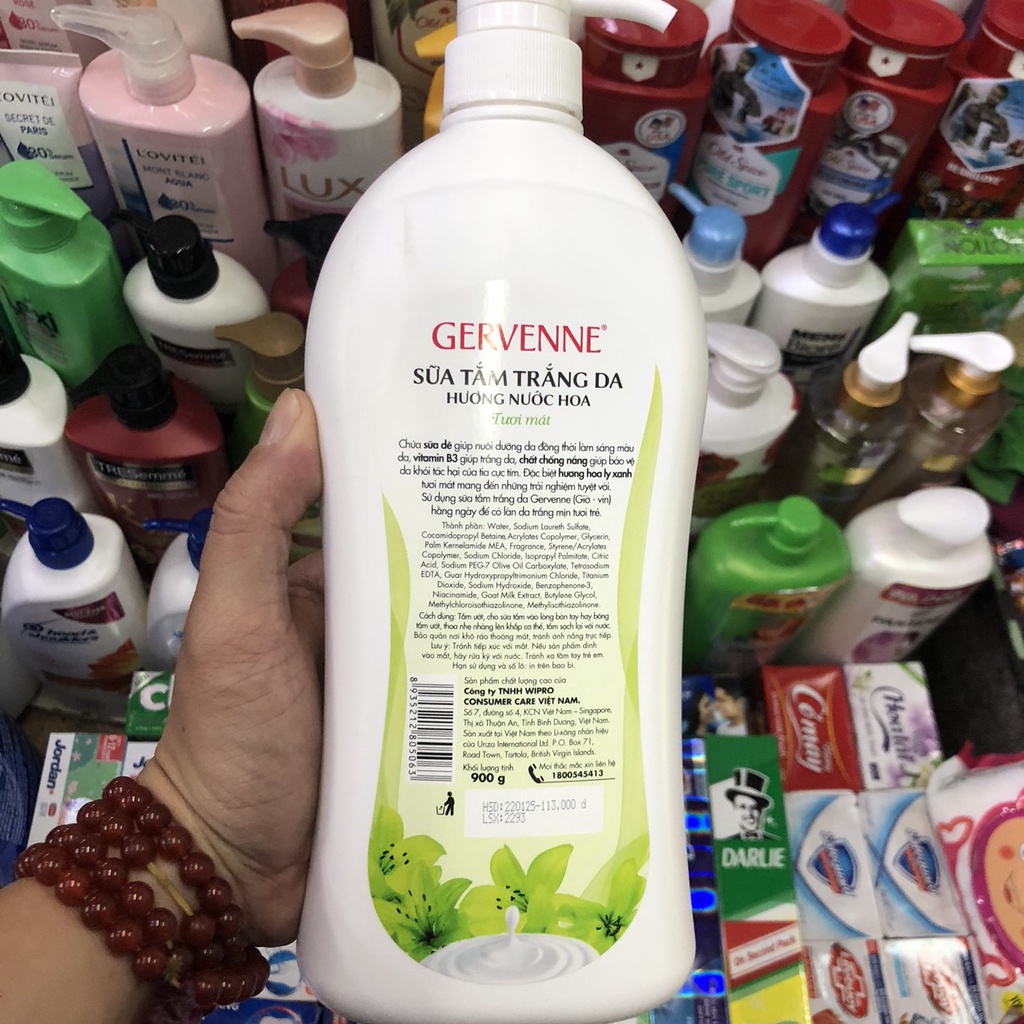 Sữa tắm trắng da Gervenne Green Lily 900gr