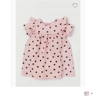 Váy hồng chấm bi