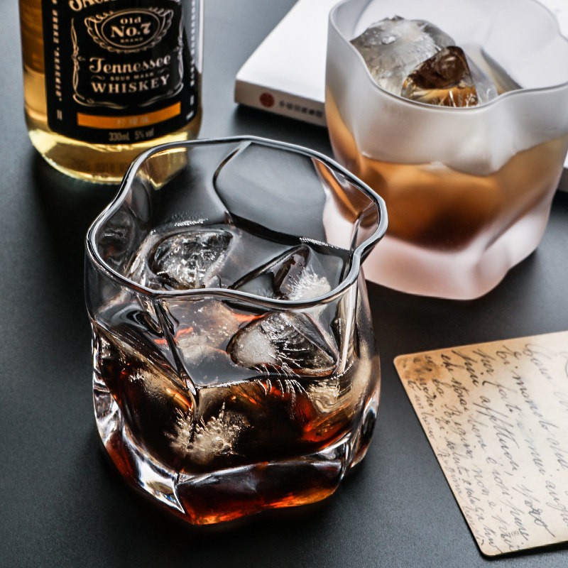 Cốc Thủy Tinh Trong Suốt Uống Rượu Whiskey Hình Dạng Đặc Biệt Sáng Tạo