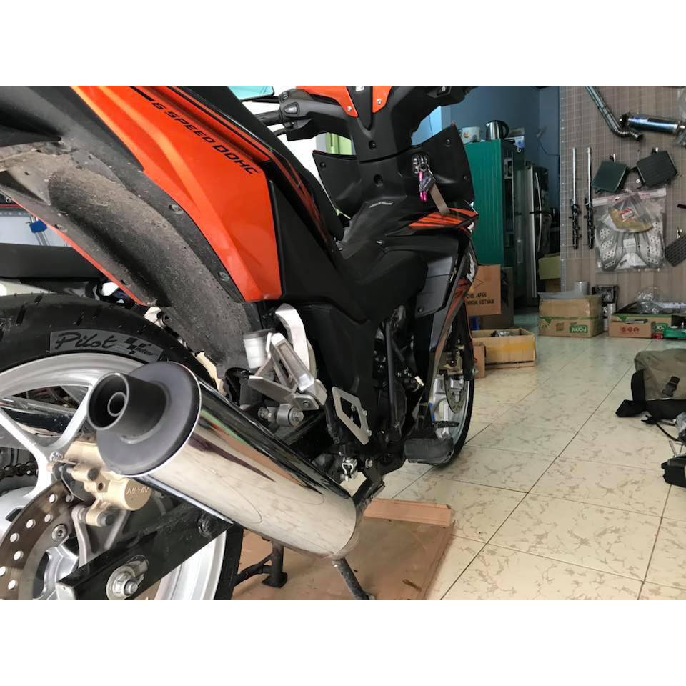 Bô Tăng CBR 150  Pô giã zin raider satria  winner sonic150 ex135 ex15 wave dream sirius( cổ 2 khúc )