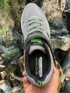 Giày Skechers chính hãng ( đã bán hết )