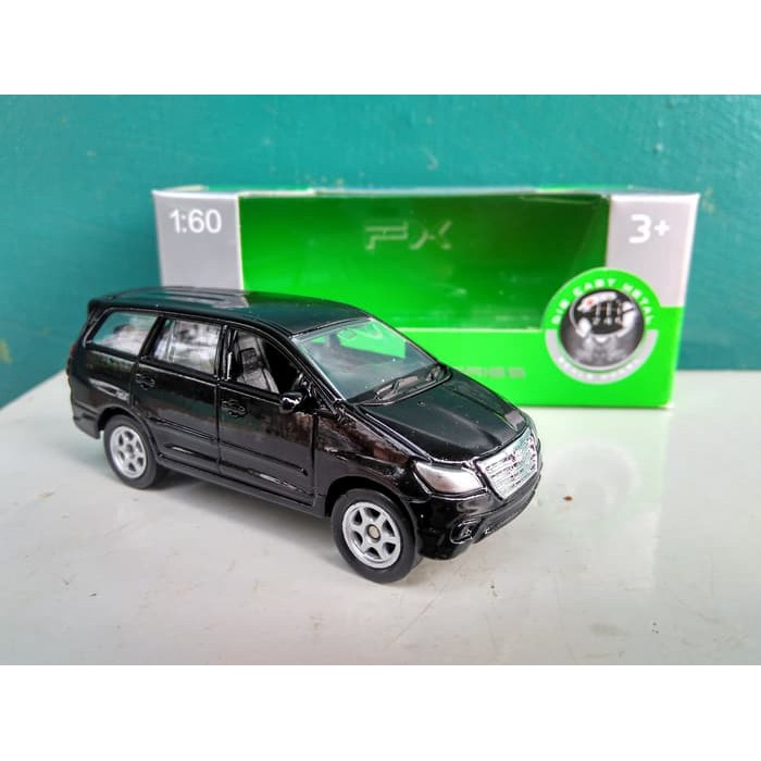 Mô Hình Xe Hơi Toyota Kijang Innova Welly Nex 60