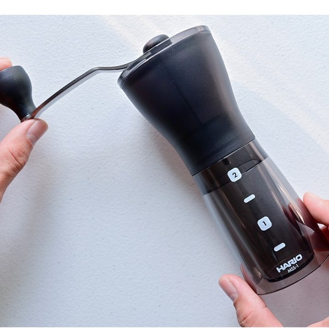 CỐI XAY CÀ PHÊ BẰNG TAY HARIO CERAMIC COFFEE MILL MINI-SLIM PLUS + MSS-1DTB