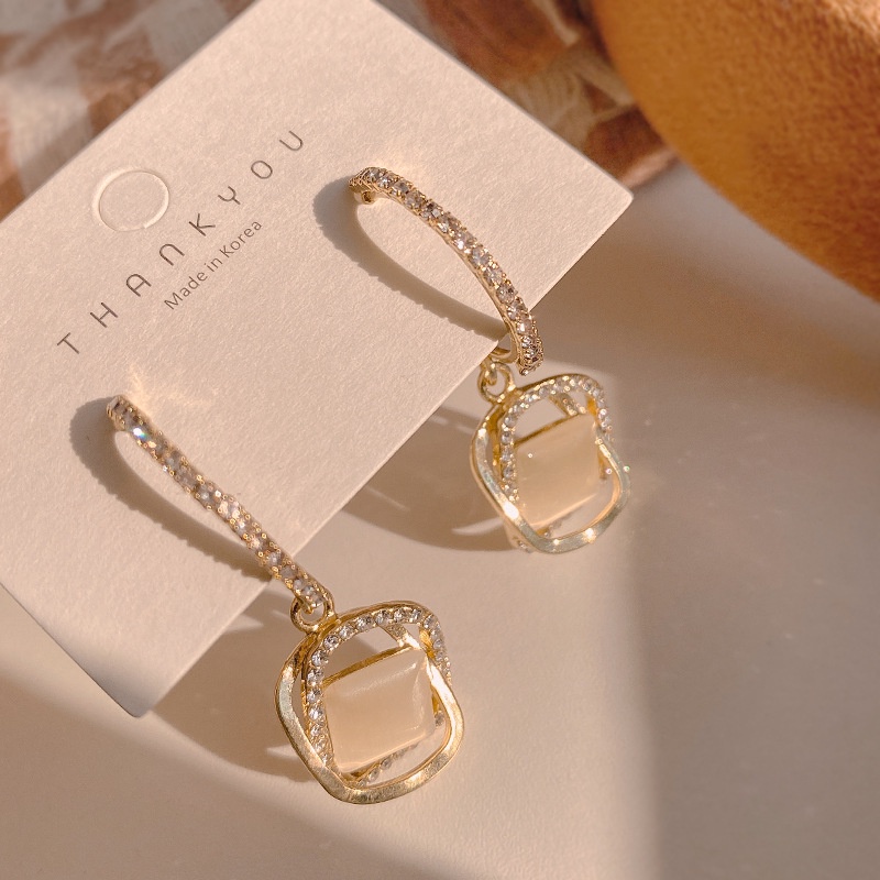 Khuyên Tai Đính Đá Opal Cao Cấp Phong Cách Hàn Quốc Sang Trọng Thời Trang