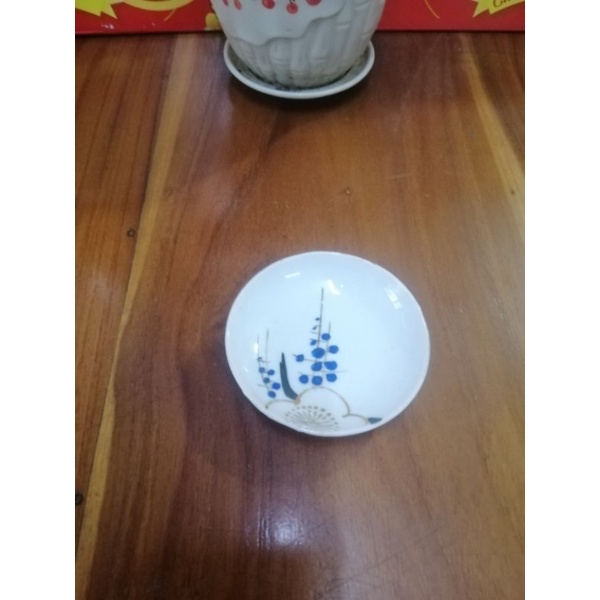 Dĩa sứ nhỏ đựng nước chấm