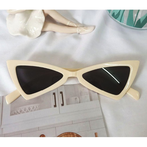 Kính Mắt Mèo TAM GIÁC Hàn Quốc P120 | BigBuy360 - bigbuy360.vn