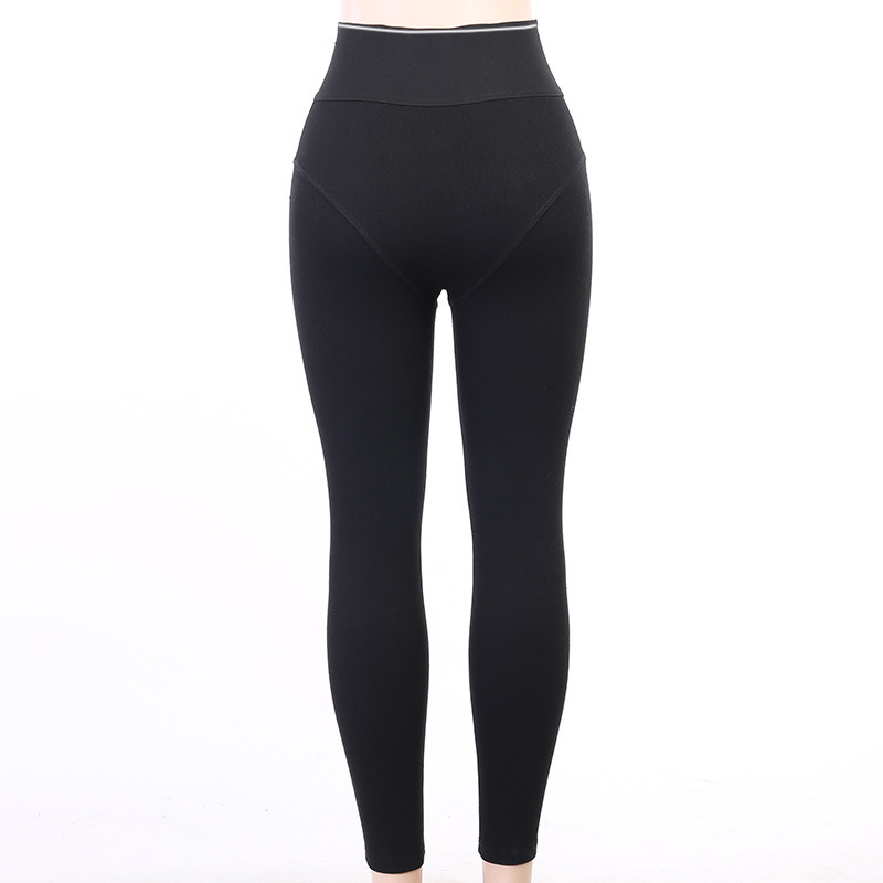 Quần Legging Lưng Cao In Chữ Cá Tính Cho Nữ