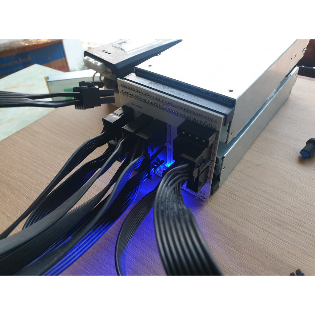 Dây cấp nguồn,dây module 6Pin ra 2 đầu 6+2PIN cho VGA và RISER