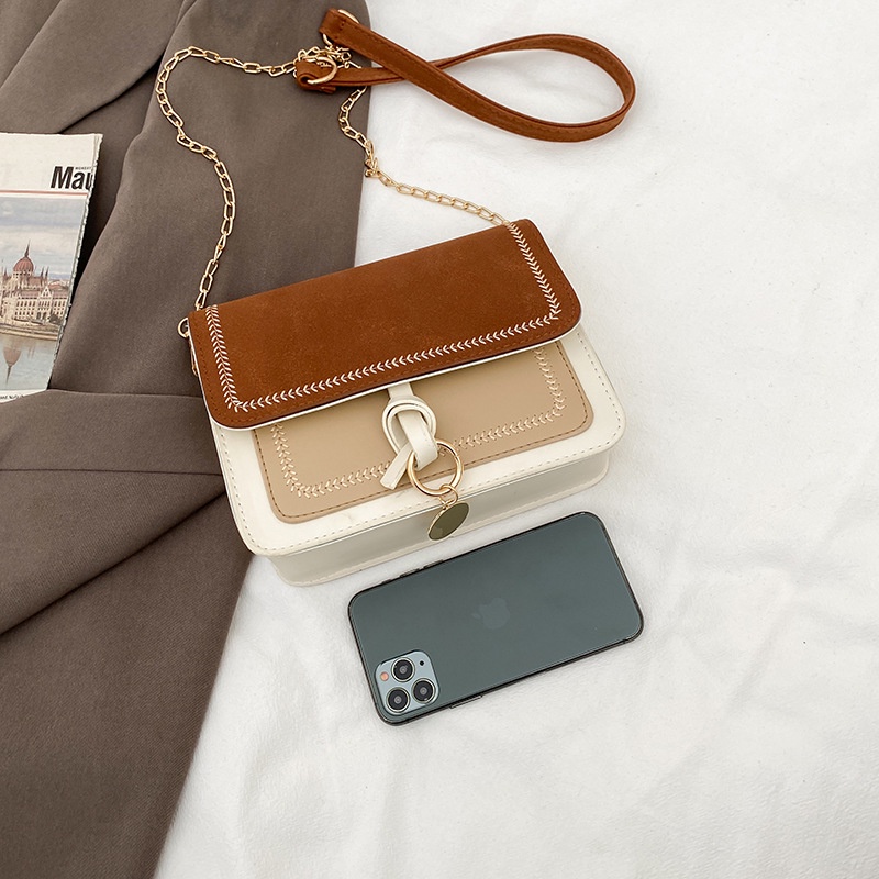 Túi đeo chéo màu sắc tương phản phong cách Hàn Quốc đơn giản