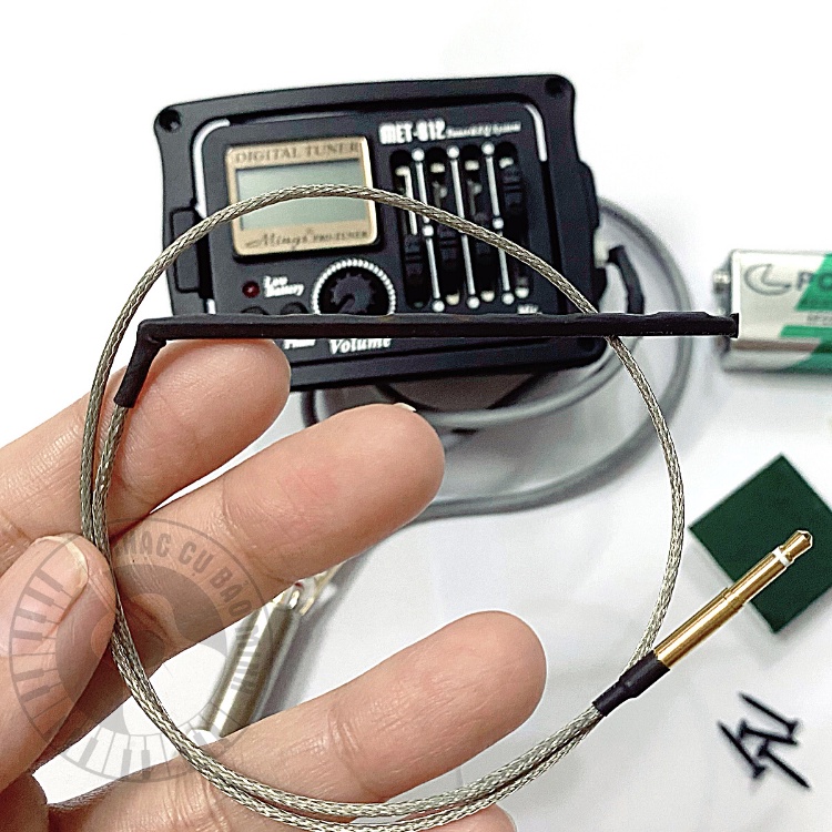 EQ guitar Met-B12 cho đàn guitar acoustic, guitar classic, sản phẩm chính hãng full phụ kiện