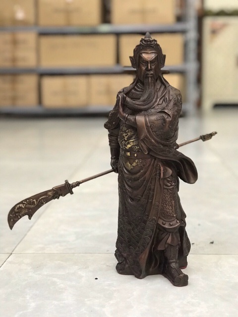 Tượng Quan Công trấn ải cao 38cm vật phẩm phong thuỷ bằng đồng