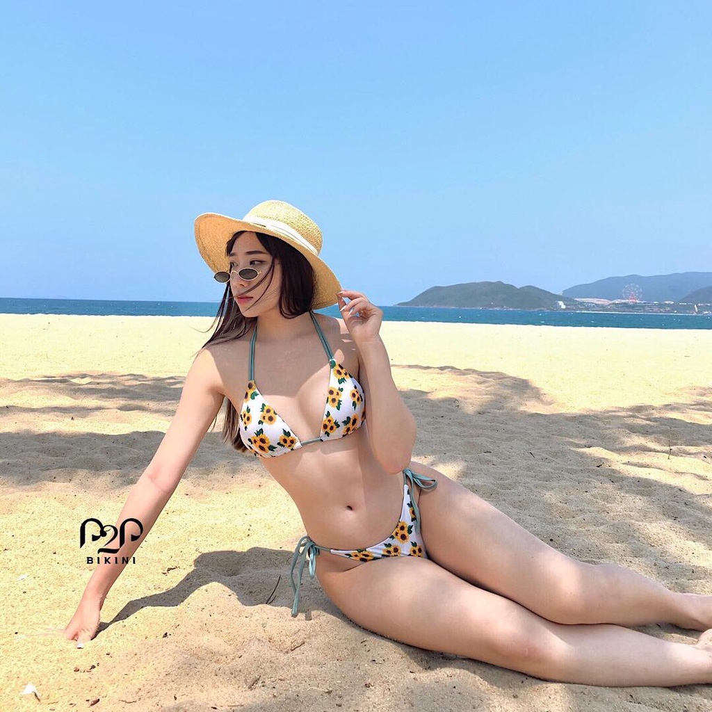 P2P BIKINI - Bikini hai mảnh áo mút, quần tam giác basic cột dây họa tiết hoa hướng dương - BTK390HT_TG