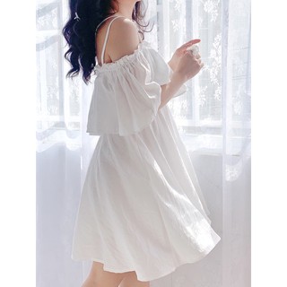 Đầm trắng trễ vai đan dây (trắng/đen)
